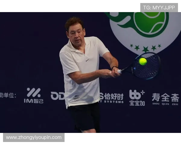 申花主帅斯卢茨基跨界出战业余网球赛明晚九点迎来精彩首秀